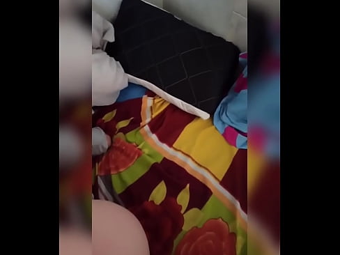 ❤️ Moja cimerica ostaje sama doma jer joj muž ide na odmor a ja koristim priliku da je pojebem i napunim joj dupe mlijekom ☑ Jebeni video na hr.yh9n.top