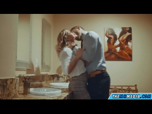 ❤️ Kad te prsata plavuša zavede u javnom zahodu ☑ Jebeni video na hr.yh9n.top
